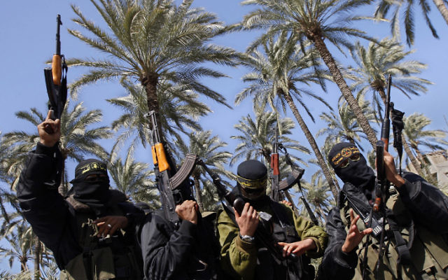 Des agents du Jihad islamique (Crédit : Abed Rahim Khatib/Flash90) Des agents du Jihad islamique (Crédit : Abed Rahim Khatib/Flash90)
