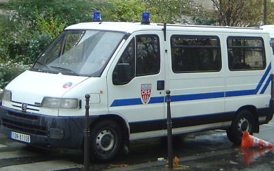 Un véhicule Peugeot Boxer réalisé par Durisotti pour les CRS (Crédit : CC BY SA 3.0/Wikimedia commons)