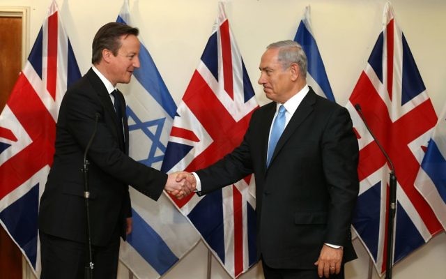 Benjamin Netanyahu rencontre David Cameron à Jérusalem le 12 mars 2014 (Photo by Amit Shabi/POOL/Flash90) Benjamin Netanyahu rencontre David Cameron à Jérusalem le 12 mars 2014 (Photo by Amit Shabi/POOL/Flash90)