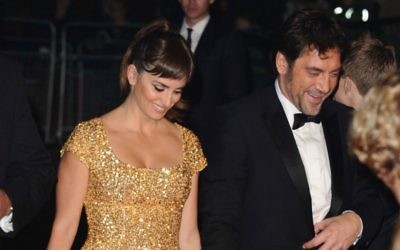 http://www.shutterstock.com/pic-118606645/stock-photo-penelope-cruz-and-javier-bardem-arriving-for-the-skyfall-world-premiere-after-party-at-the-tate.html?src=c3I/YFS62fQzbpzbMOxsXg-1-0