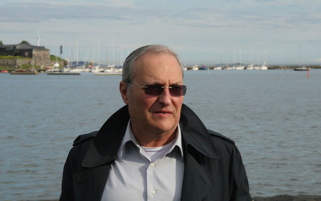 Efraim Zuroff à Helsinki en 2012 (Crédit : Petri Krohn/Wikimedia commons/CC BY  3.0)