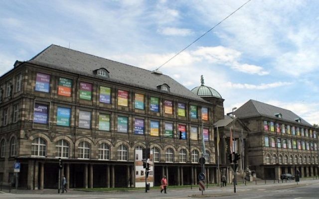 Le musée Wiesbaden en Allemagne (Crédit : Wikimedia Commons/Oliver Abels -- CC BY 2.5)