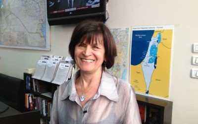 Gina Waldman, présidente de Juifs autochtones au Moyen-Orient et Afrique du Nord (JIMENA) à Jérusalem, le 30 novembre 2014 (Crédit photo : Elhanan Miller / Times of Israël)