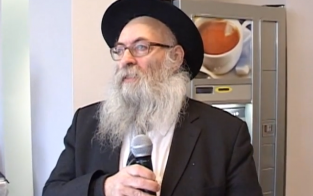 Capture d’écran Schmuel Azimov du Beth Loubavitch français (Crédit : YouTube)