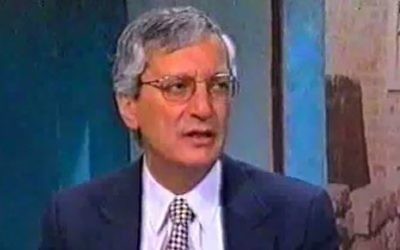 L'ancien procureur général Michael Ben-Yair lors d'une interview accordée à la Deuxième chaîne (Crédit : Capture d'écran)