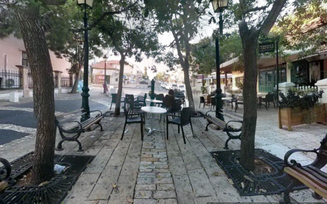 Capture d’écran rue principale à Zichron Yaakov (Crédit : Google Sttreet view) Capture d’écran rue principale à Zichron Yaakov (Crédit : Google Sttreet view)