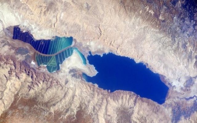 Israël vu de l'espace, comme on le voit dans une série de photos prises par l'astronaute Barry Wilmore à la Station spatiale internationale le 25 décembre 2014 (crédit photo: NASA)