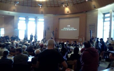 Rassemblement à la mairie de Jérusalem - 11 janvier 2015 (Crédit : Times of Israël)