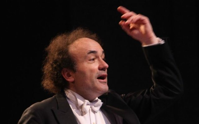 Maestro Frédéric Chaslin (Crédit : Jerusalem Symphony Orchestra)