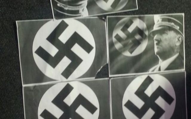 Les images d'une croix gammée et d'Hitler affichée à l'universite de Cape Town en Afrique du Sud le 18 mars 2015 (Crédit : Autorisation Saujs Cape Town)