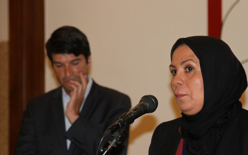Patrick Maisonnave et Latifa Ibn Ziaten - 27 avril 2015 (Crédit : Ambassade française en Israël)