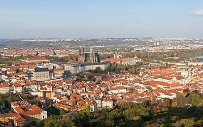 Vue panoramique de Prague. Illustration. (Crédit : David Iliff/CC BY-SA 3.0)