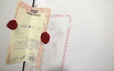 La police française a scellé la résidence étudiante de Sid Ahmed Ghlam après y avoir récupéré une cache d'armes à Paris,  22 avril 2015 (AFP Photo / Kenzo Tribouillard)