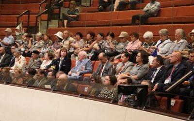 Des anciens combattants de la Seconde Guerre mondiale lors d'une session spéciale à la Knesset, pour le 70e anniversaire de la victoire contre l'Allemagne nazie. (Crédit photo: Knesset)
