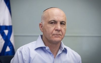 Yoram Cohen, alors patron du Shin Bet, pendant une réunion de la commission des Affaires étrangères et de la Défense à la Knesset, le 18 novembre 2014. (Crédit : Miriam Alster/Flash90)