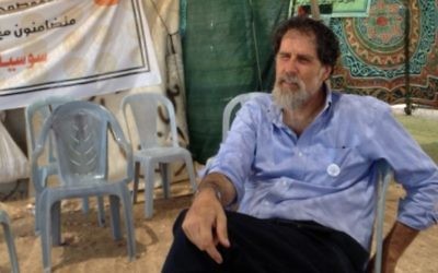 Le rabbin Arik Ascherman à Susya, le 19 Juillet 2015 (Crédit : Elhanan Miller / Times of Israel)