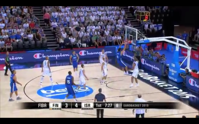 Capture d'écran YouTube : Finland v Israel - Group A - Game Highlights - EuroBasket 2015 Capture d'écran YouTube : Finland v Israel - Group A - Game Highlights - EuroBasket 2015