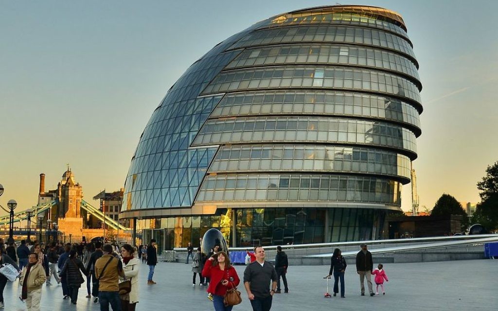 La mairie de Londres, le London City Hall, en Angleterre, le 22 octobre 2011 (Crédit : Garry Knight, via Flickr, CC-BY-SA) La mairie de Londres, le London City Hall, en Angleterre, le 22 octobre 2011 (Crédit : Garry Knight, via Flickr, CC-BY-SA)