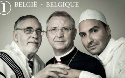 Le rabbin Albert Guigui apparaîtra sur un nouveau timbre belge avec l'imam Khalid Ben Haddou et l'évêque Johan Bonny. (Crédit : Bpost / Lieve Blancquaert)