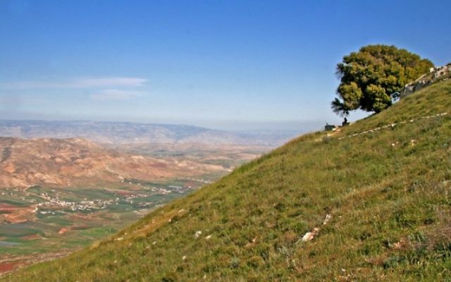 Le mont Kabir et la vallée de Tirza dans le nord de la Cisjordanie (Photo: Tamar Hayardeni / Wikimedia Commons)