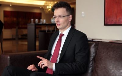 Péter Szijjártó (Crédit : Wikipédia)