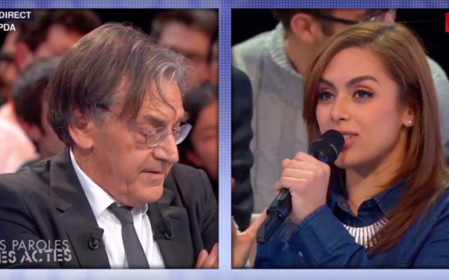 Alain Finkielkraut et Wiam Berhouma à l'émission de France 2 présentée par David Pujadas, Des paroles et des actes, du 21 janvier 2016 (Crédit : YouTube) Alain Finkielkraut et Wiam Berhouma à l'émission de France 2 présentée par David Pujadas, Des paroles et des actes, du 21 janvier 2016 (Crédit : YouTube)