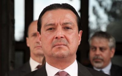 L'ambassadeur du Salvador en Israël, Werner Matias Romero Guerra, à Jérusalem le 9 novembre 2015. (Crédit : Isaac Harari/Flash90)