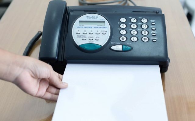 Un fax (Crédit :Shutterstock) Un fax (Crédit :Shutterstock)
