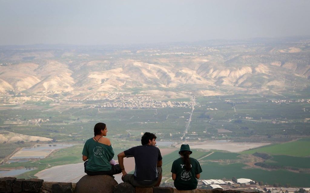 Vue sur la vallée du Jourdain (Crédit : Yaakov Lederman/FLASH90)