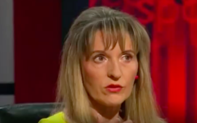 Martina Anderson, députée européenne du Sinn Fein, parti d'Irlande du Nord autrefois rattaché à l'IRA. (Crédit : capture d’écran YouTube)