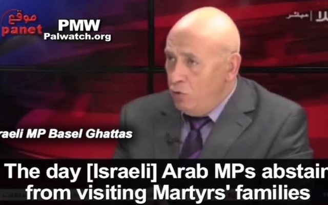 Le député du parti Balad MK basel Ghattas sur Hala TV le 10 février 2016 (Crédit : Capture d'écran)