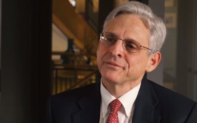 Le nominé à la cour suprême américaine Merrick Garland (Crédit : capture d'écran YouTube/White House) Le nominé à la cour suprême américaine Merrick Garland (Crédit : capture d'écran YouTube/White House)