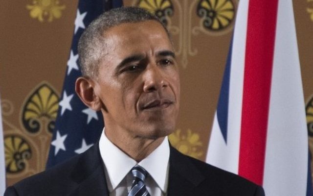Le président des Etats-Unis Barack Obama pendant une conférence de presse au Bureau des Affaires étrangères et du Commonwealth, dans le centre de Londres, après une rencontre Downing Street, le 22 avril 2016. (Crédit : AFP PHOTO / Jim Watson)