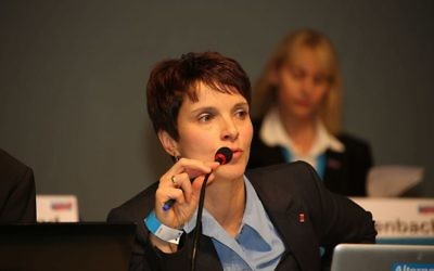 Frauke Petry, responsable du parti Alternative für Deutschland, à Aschaffenburg, le 25 janvier 2014. (Crédit : blu-news.org/CC BY-SA 2.0/WikiCommons)