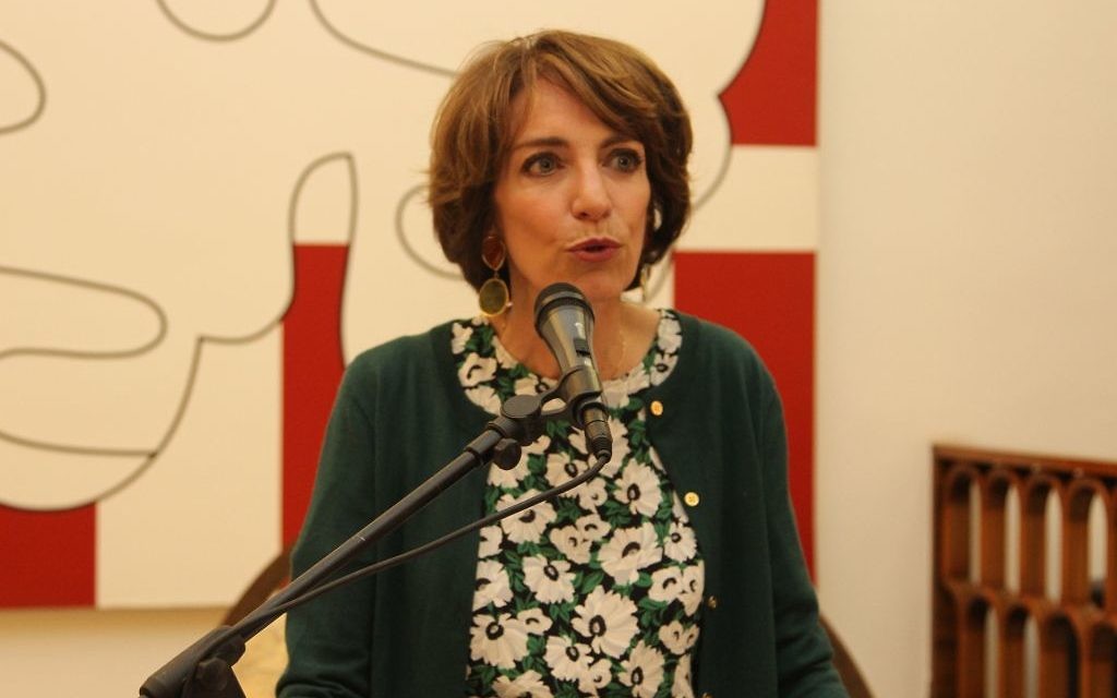 La ministre française de la Santé et des Affaires sociales, Marisol Touraine à la Maison de France, à Jaffa, le 31 mars 2016. (Crédit : Ambassade de France en Israël / Marine Crouzet)