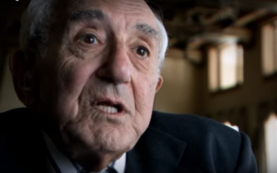 Frederick Mayer raconte son histoire dans un documentaire sur sa vie. (Crédit : Capture d'écran YouTube)