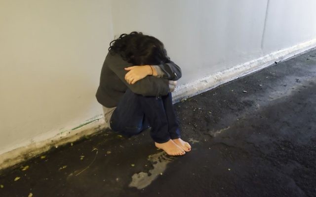 Une victime de viol. Illustration. (Crédit : Shutterstock) Une victime de viol. Illustration. (Crédit : Shutterstock)