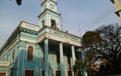 La synagogye Magen David dans le centre de Bombay, en février 2014 (Crédit : Joshua Davidovich/Times of Israel)