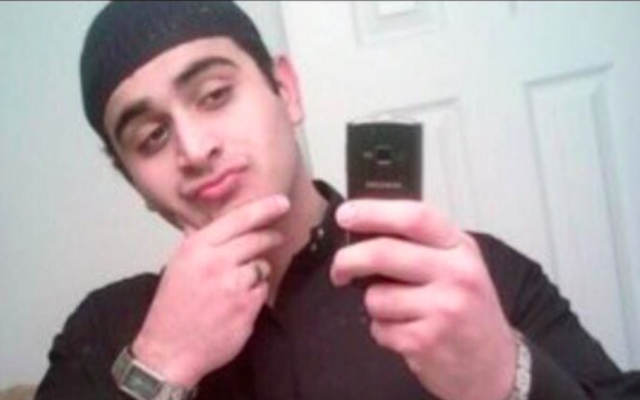 Omar Mateen, un citoyen américain d'origine afghane, âgé de 29 ans, qui a perpétré l'attentat au Pulse à Orlando en Floride, le 12 juin 2016, au nom de l'État islamique (Crédit : autorisation) Omar Mateen, un citoyen américain d'origine afghane, âgé de 29 ans, qui a perpétré l'attentat au Pulse à Orlando en Floride, le 12 juin 2016, au nom de l'État islamique (Crédit : autorisation)