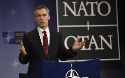 Le secrétaire général de l'OTAN, Jens Stotlenberg, lors d'une conférence de presse au quartier général de l'OTAN à Bruxelles, le 5 février 2015. (Crédits : AFP  / John Thys)
