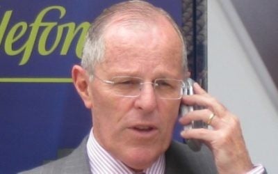 Pedro Pablo Kuczynski, fils de Juifs polonais ayant fui l'Allemagne nazie, est candidat à la présidence du Pérou, avril 2016 (Crédit : CC BY SA, Cestrada/Wikimedia)