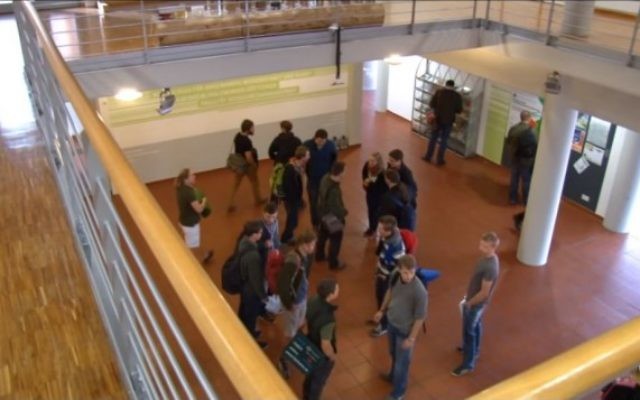 L'université HAWK des sciences appliquées, à Hildesheim (Crédit : capture d'écran YouTube) L'université HAWK des sciences appliquées, à Hildesheim (Crédit : capture d'écran YouTube)