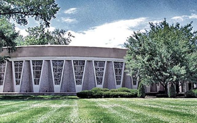 La synagogue conservatrice de la congrégation Keneseth Israel, à Louisville, dans le Kentucky, aux Etats-Unis. (Crédit : capture d'écran kenesethisrael.com) La synagogue conservatrice de la congrégation Keneseth Israel, à Louisville, dans le Kentucky, aux Etats-Unis. (Crédit : capture d'écran kenesethisrael.com)