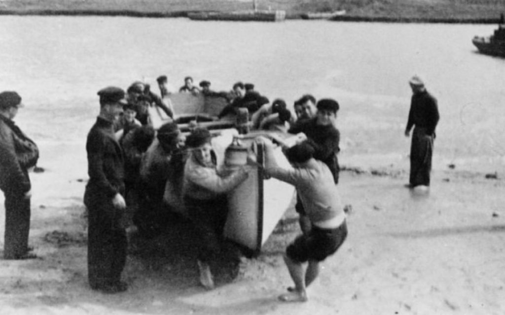 Séance d'entrainement pour les 23 membres d'Ari Hayam, ou Lion de mer (Crédit : autorisation)