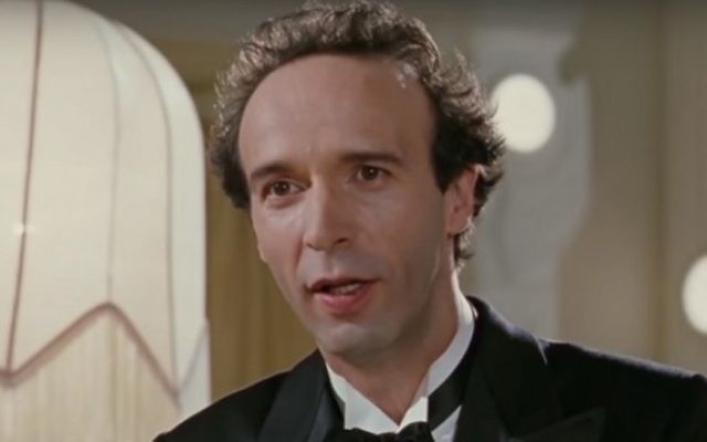 Roberto Benigni dans 'La Vie est belle' (Crédit : capture d'écran)