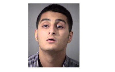 Mahin Khan, 18 ans, avait prévu des attaques terroristes contre un centre communautaire juif de Tucson (Arizona), un bureau du département des permis et un centre de recrutement de l'armée de l'air. (Crédit : autorisation)