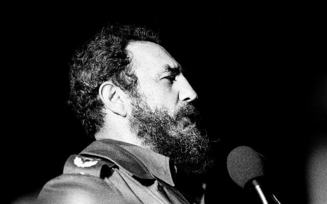 Le dirigeant cubain Fidel Castro à La Havane, en 1978. (Crédit : Marcelo Montecino/Flickr/CC BY-SA 2.0/WikiCommons) Le dirigeant cubain Fidel Castro à La Havane, en 1978. (Crédit : Marcelo Montecino/Flickr/CC BY-SA 2.0/WikiCommons)