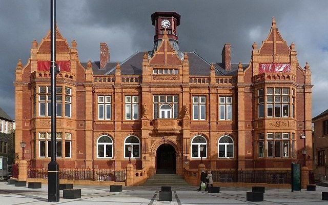 L'hôtel de ville de Merthyr Tydfil, au Pays de Galles.(Crédit : Robin Drayton/CC BY 2.5/WikiCommons) L'hôtel de ville de Merthyr Tydfil, au Pays de Galles.(Crédit : Robin Drayton/CC BY 2.5/WikiCommons)