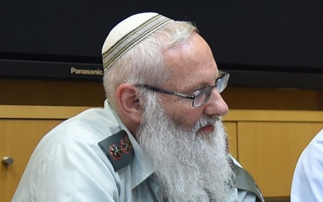 Le Colonel Eyal Karim le 21 avril 2016 (Crédit : Diana Khananashvili/Defense Ministry) Le Colonel Eyal Karim le 21 avril 2016 (Crédit : Diana Khananashvili/Defense Ministry)