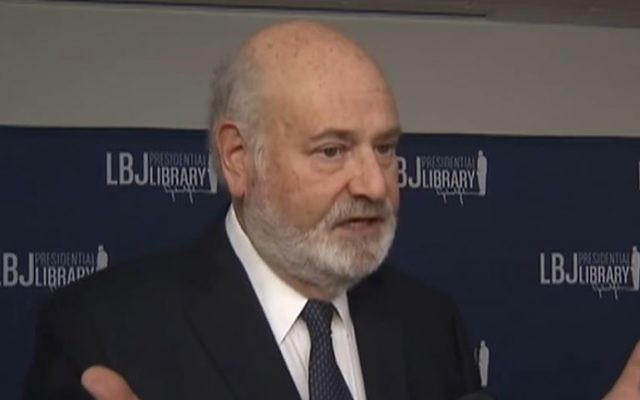 Le réalisateur Rob Reiner, en novembre 2016. (Crédit : capture d'écran YouTube) Le réalisateur Rob Reiner, en novembre 2016. (Crédit : capture d'écran YouTube)